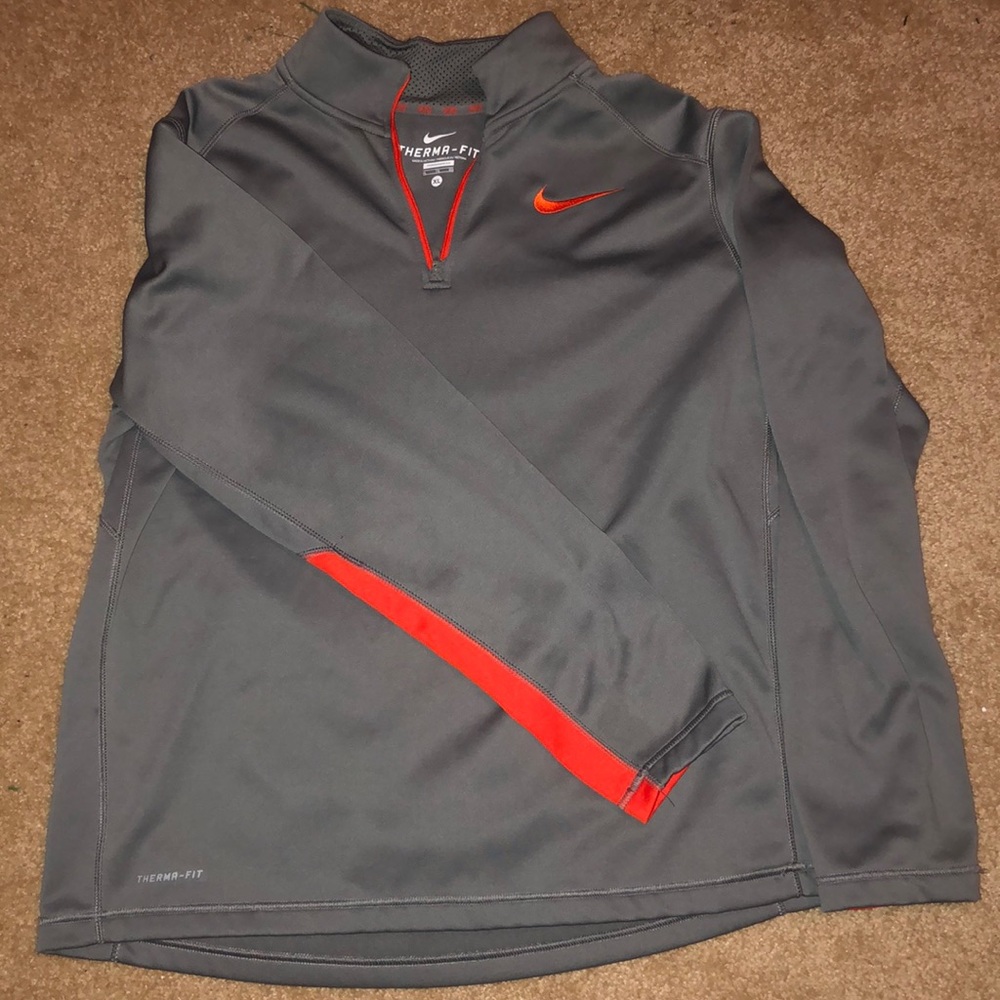 Nike Pullover